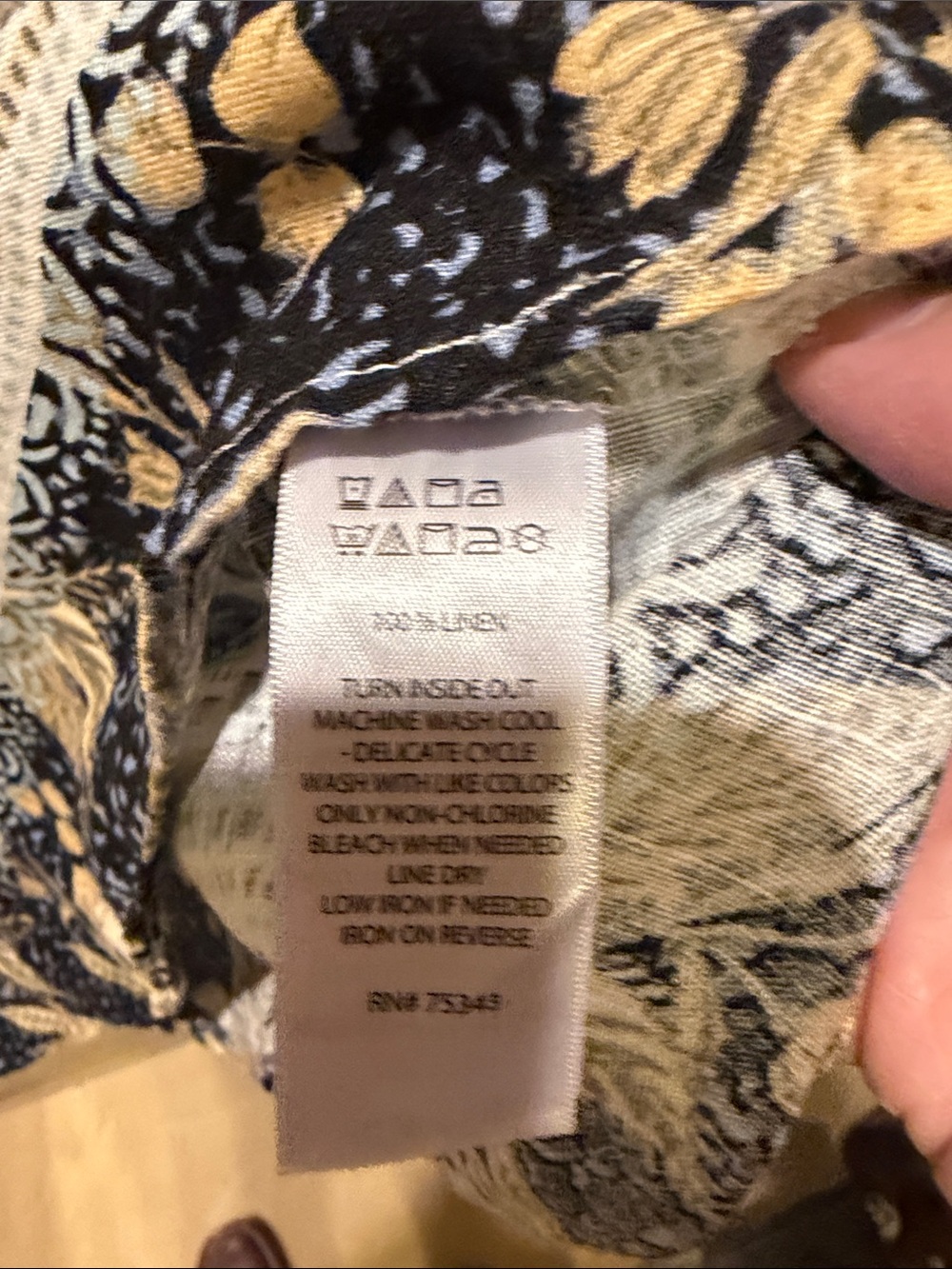 C&C California Sleeveless Linen Midi Dress in Cream, Black and Tan 1X - Picture 5 of 6